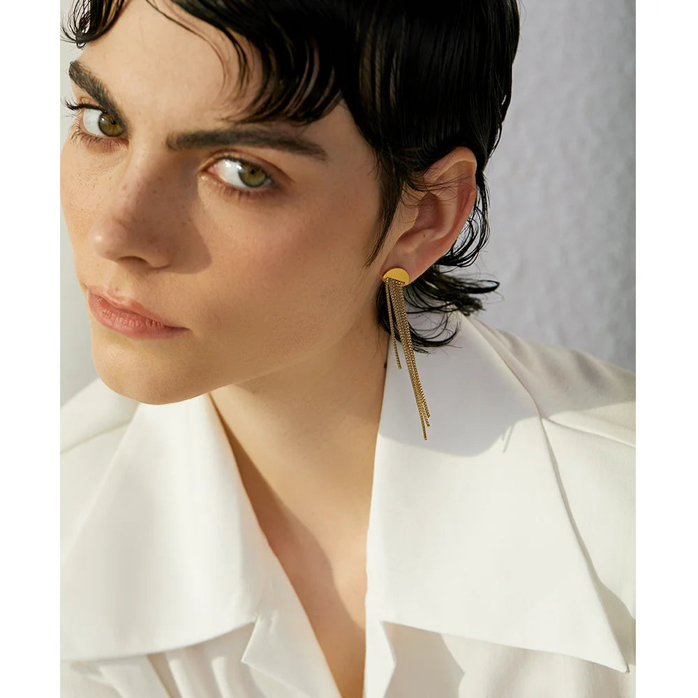 Aretes Tezcatlipoca Aluna – Elegancia y Movimiento en Cada Borla